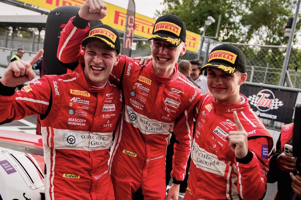 Gennembrud til Selected Car Racing på Monza.
(Foto: Stine Schjøtler / Selected Car Group)